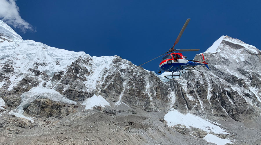 Everest Dreams: A Honeymoon Tour above the Clouds